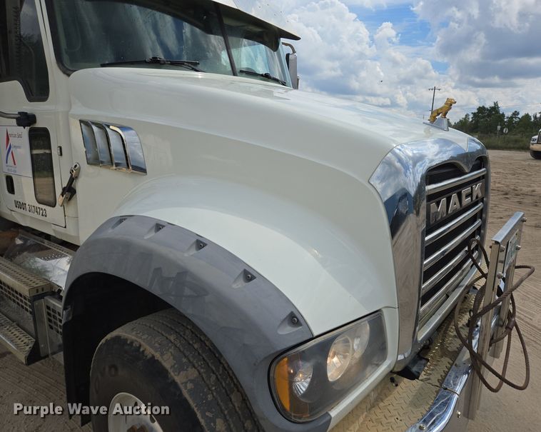 image for item DV5254 2019 Mack Granite dump truck