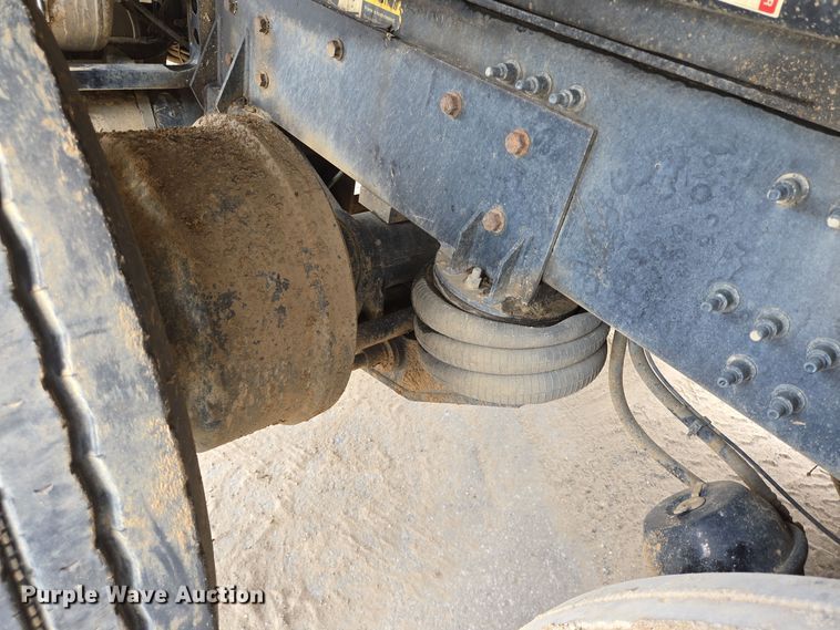 image for item DV5254 2019 Mack Granite dump truck