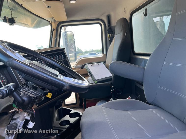 image for item DV5254 2019 Mack Granite dump truck