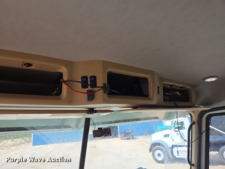 image for item DV5254 2019 Mack Granite dump truck