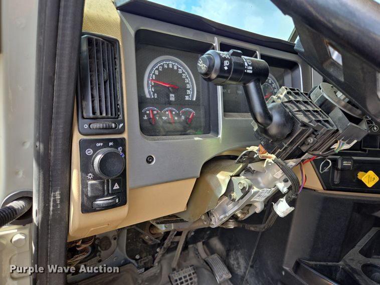 image for item DV5254 2019 Mack Granite dump truck