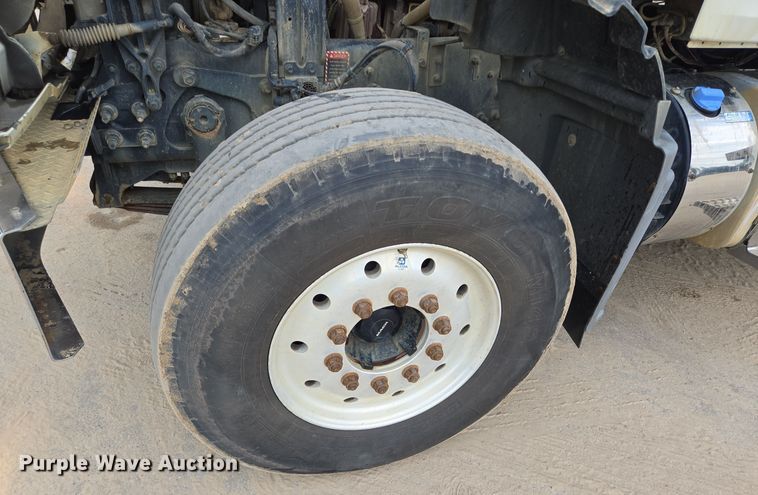 image for item DV5254 2019 Mack Granite dump truck