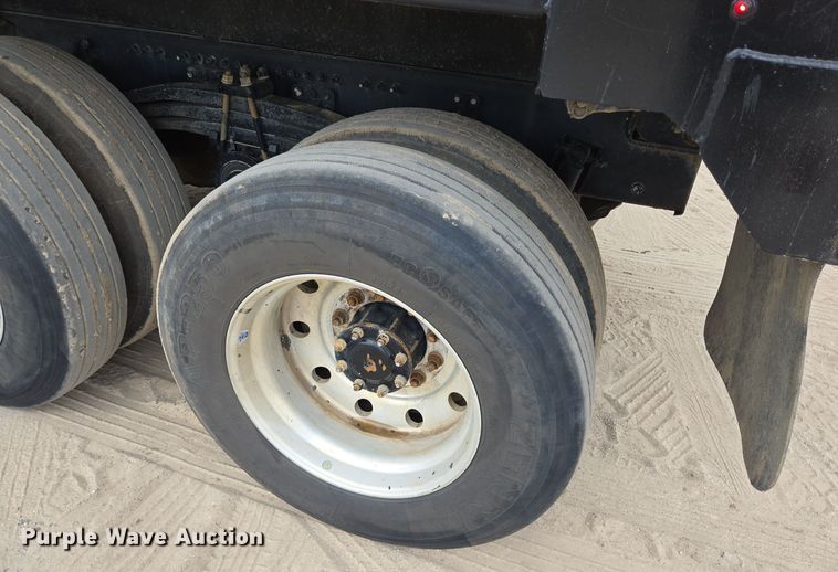 image for item DV5254 2019 Mack Granite dump truck