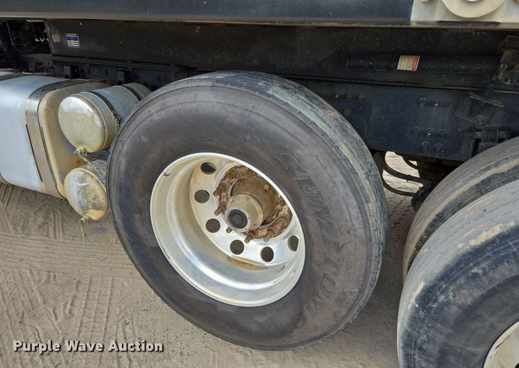 image for item DV5254 2019 Mack Granite dump truck