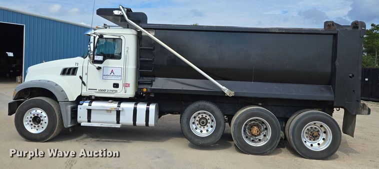 image for item DV5255 2019 Mack Granite dump truck