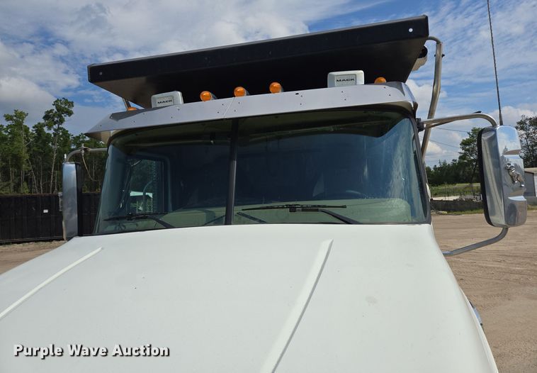 image for item DV5255 2019 Mack Granite dump truck