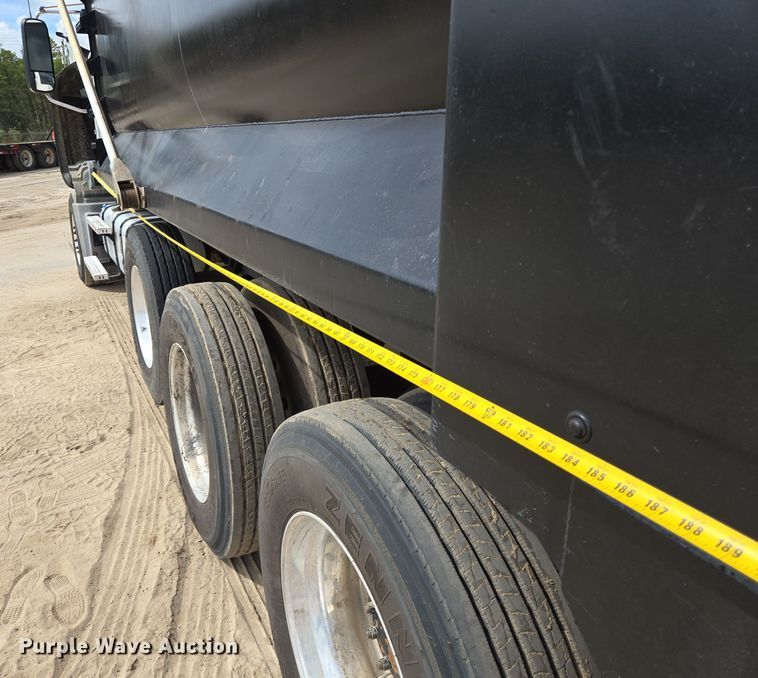 image for item DV5255 2019 Mack Granite dump truck