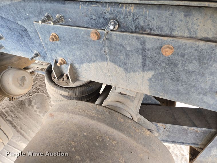 image for item DV5255 2019 Mack Granite dump truck