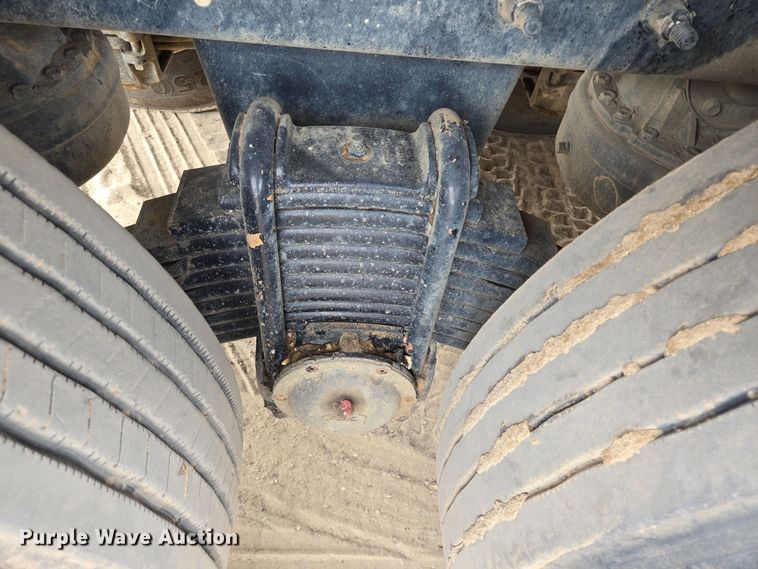 image for item DV5255 2019 Mack Granite dump truck