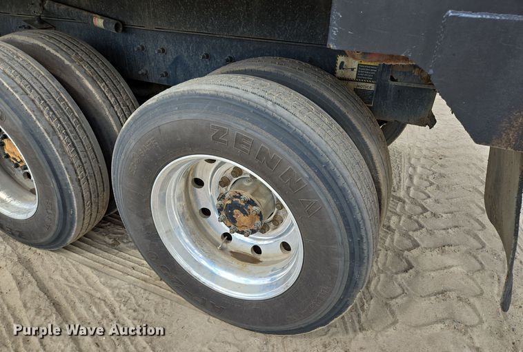 image for item DV5255 2019 Mack Granite dump truck