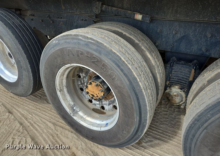 image for item DV5255 2019 Mack Granite dump truck