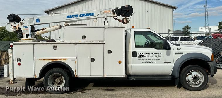 image for item DV5946 2007 Ford F550 Super Duty XL  utility / service truck