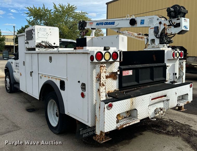 image for item DV5946 2007 Ford F550 Super Duty XL  utility / service truck