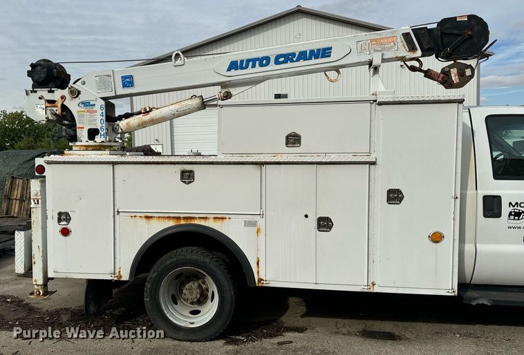 image for item DV5946 2007 Ford F550 Super Duty XL  utility / service truck