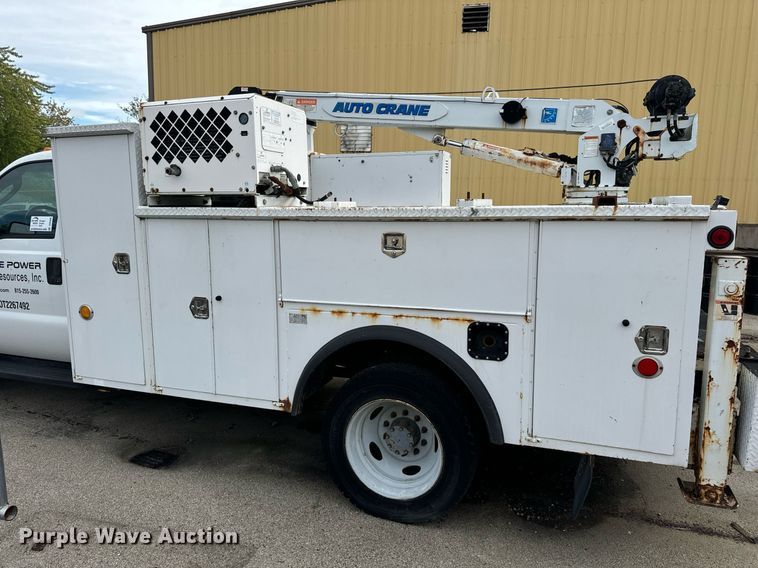 image for item DV5946 2007 Ford F550 Super Duty XL  utility / service truck