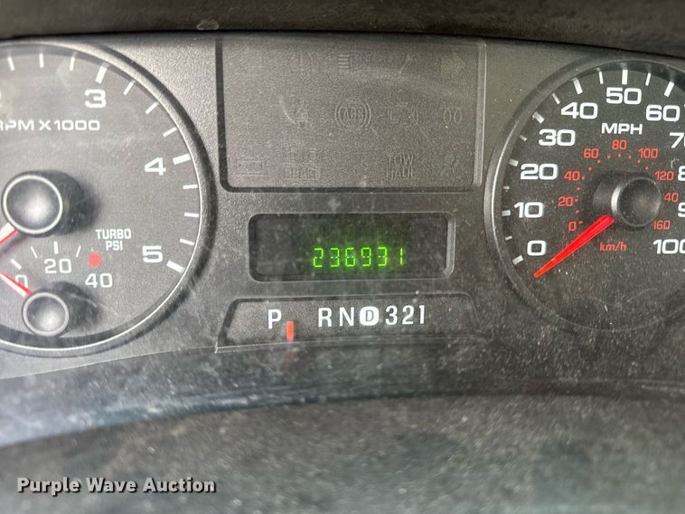 image for item DV5946 2007 Ford F550 Super Duty XL  utility / service truck