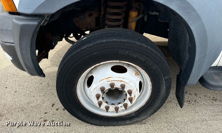 image for item DV5946 2007 Ford F550 Super Duty XL  utility / service truck