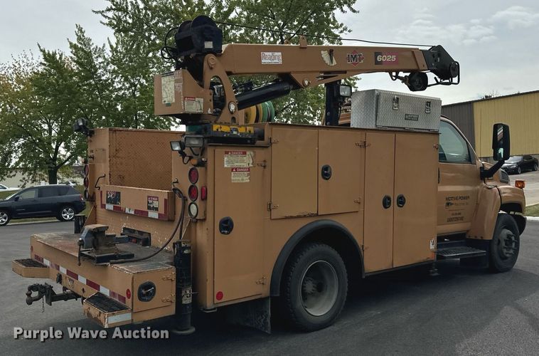 image for item DV5947 2008 GMC C5500 utility / service truck