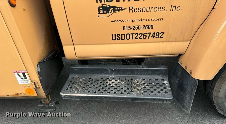 image for item DV5947 2008 GMC C5500 utility / service truck