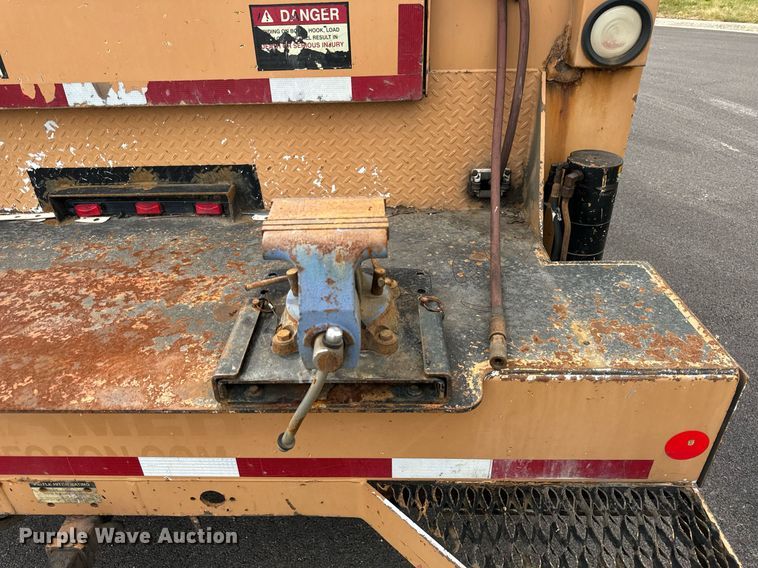 image for item DV5947 2008 GMC C5500 utility / service truck