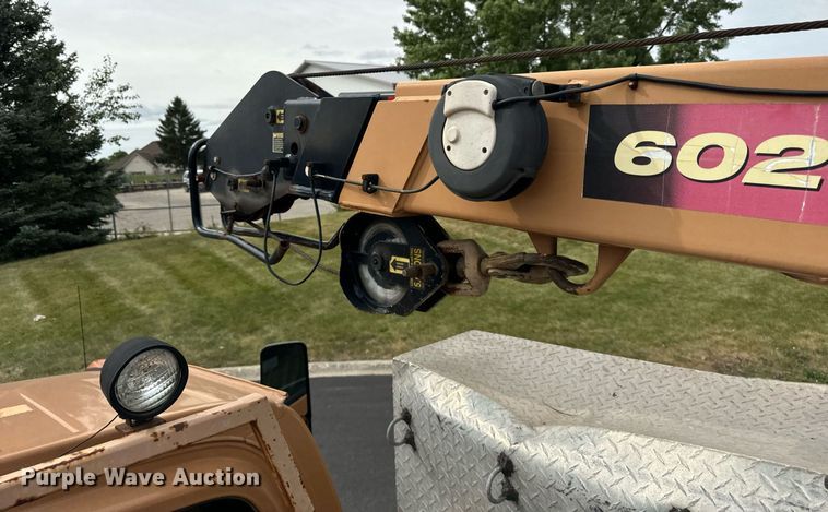 image for item DV5947 2008 GMC C5500 utility / service truck