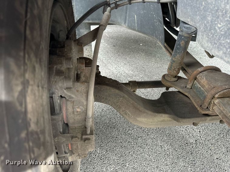 image for item DV5947 2008 GMC C5500 utility / service truck