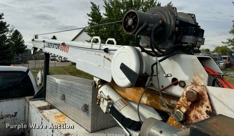 image for item DV5948 2004 Ford  F650 Super Duty  XL  utility / service truck