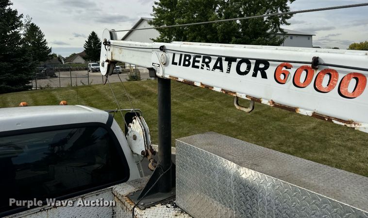 image for item DV5948 2004 Ford  F650 Super Duty  XL  utility / service truck