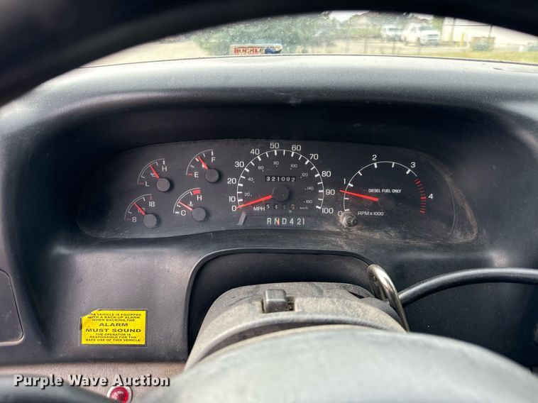 image for item DV5948 2004 Ford  F650 Super Duty  XL  utility / service truck