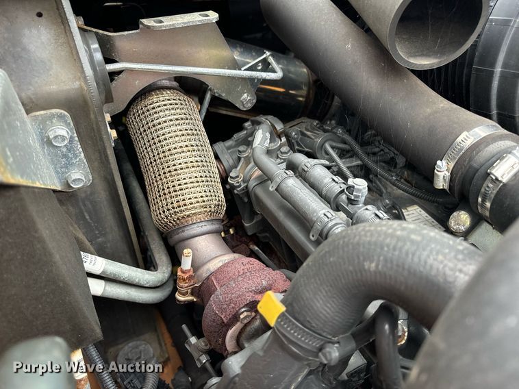 image for item DV5950 2016 Case SV280 skid steer loader