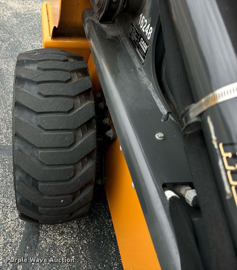 image for item DV5950 2016 Case SV280 skid steer loader