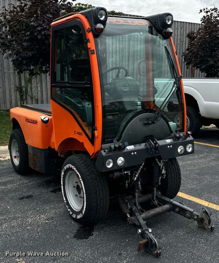 image for item DV5952 Holder C480 municipal tractor