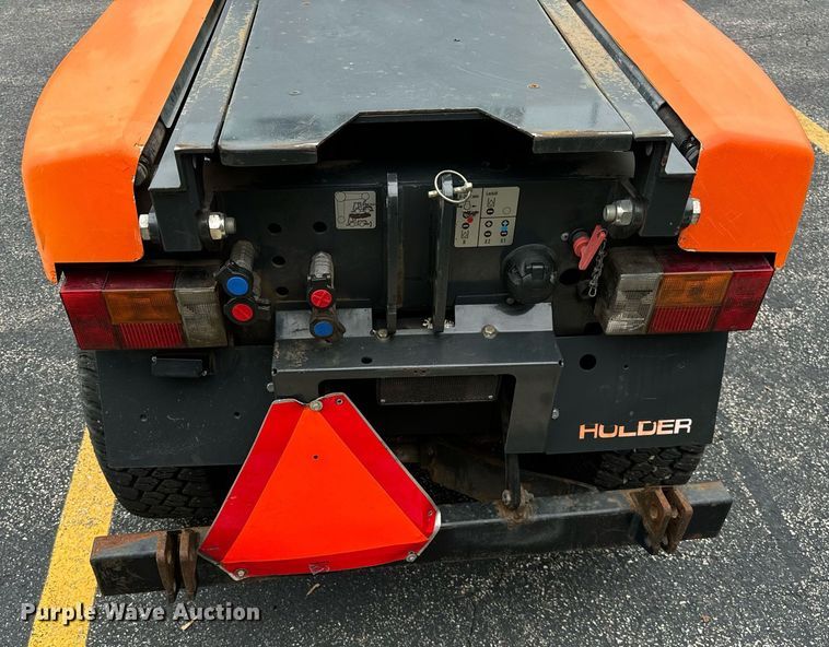 image for item DV5952 Holder C480 municipal tractor