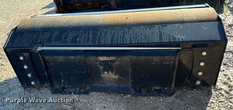 image for item DV5972 2022 Mower king  SSVR72 skid steer vibratory roller