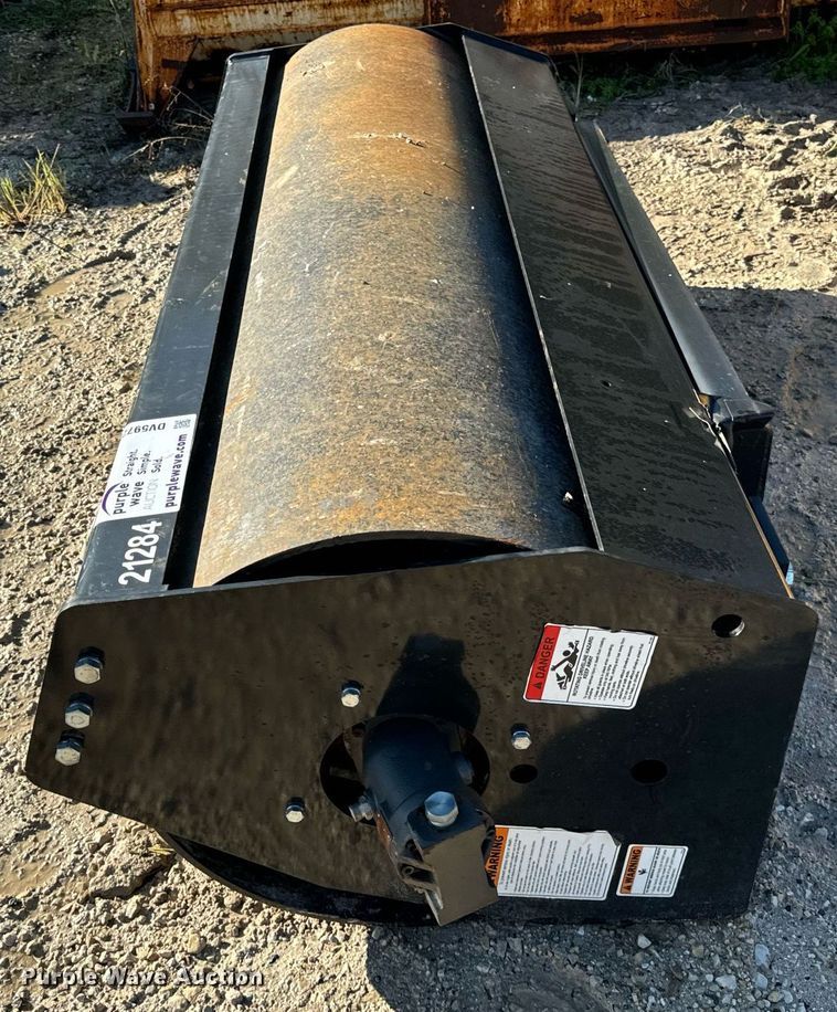image for item DV5972 2022 Mower king  SSVR72 skid steer vibratory roller