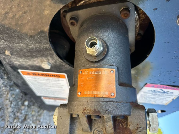 image for item DV5972 2022 Mower king  SSVR72 skid steer vibratory roller