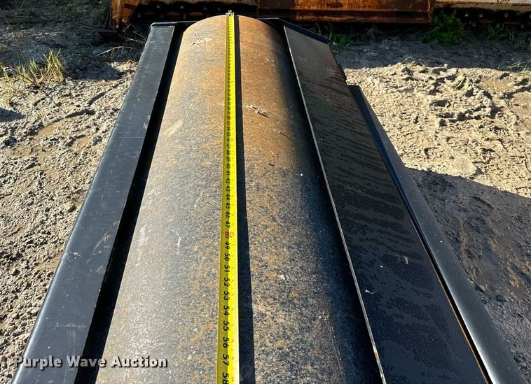 image for item DV5972 2022 Mower king  SSVR72 skid steer vibratory roller