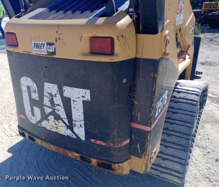 image for item DW0750 2007 Caterpillar  257B tracked skid steer loader