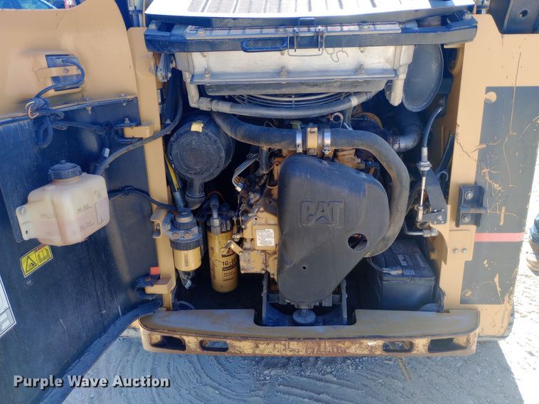 image for item DW0750 2007 Caterpillar  257B tracked skid steer loader