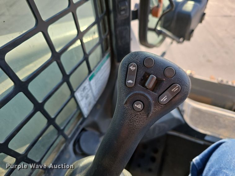 image for item DW3782 2019 Bobcat T870 tracked skid steer loader