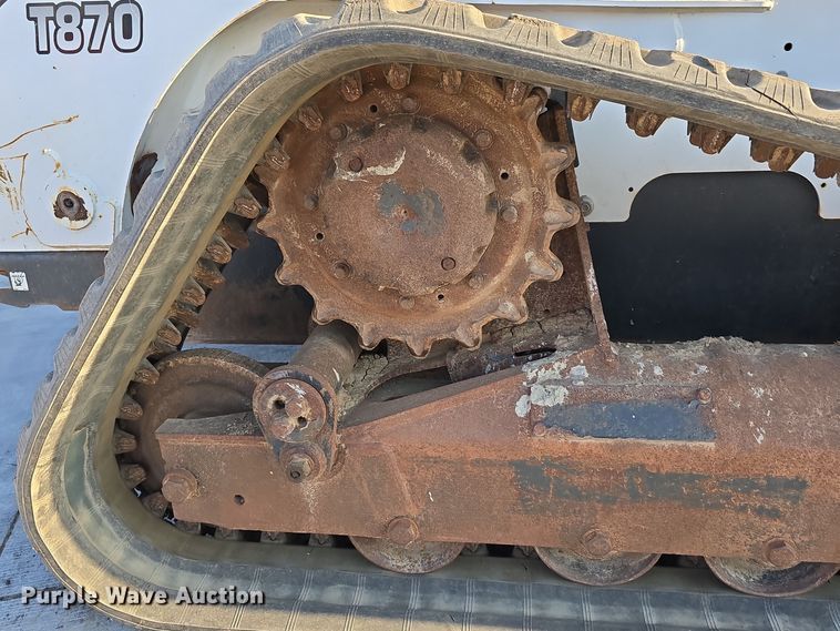 image for item DW3782 2019 Bobcat T870 tracked skid steer loader