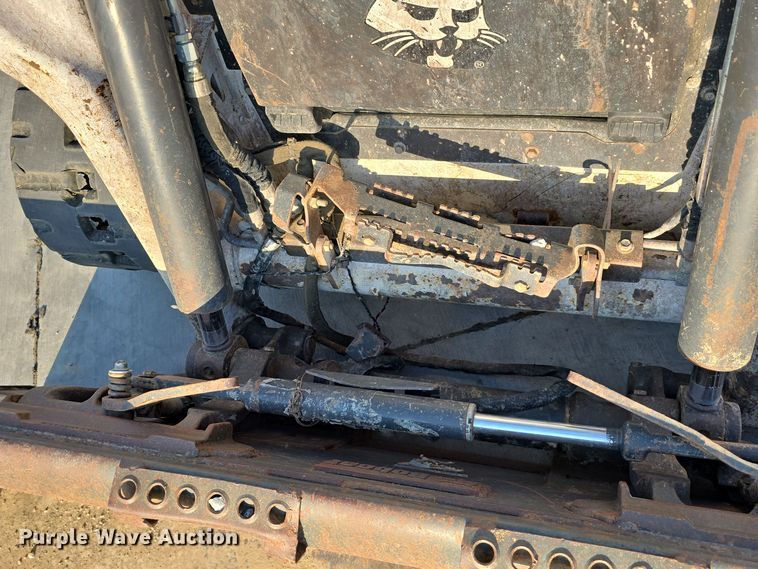image for item DW3783 2021 Bobcat T66 tracked skid steer loader