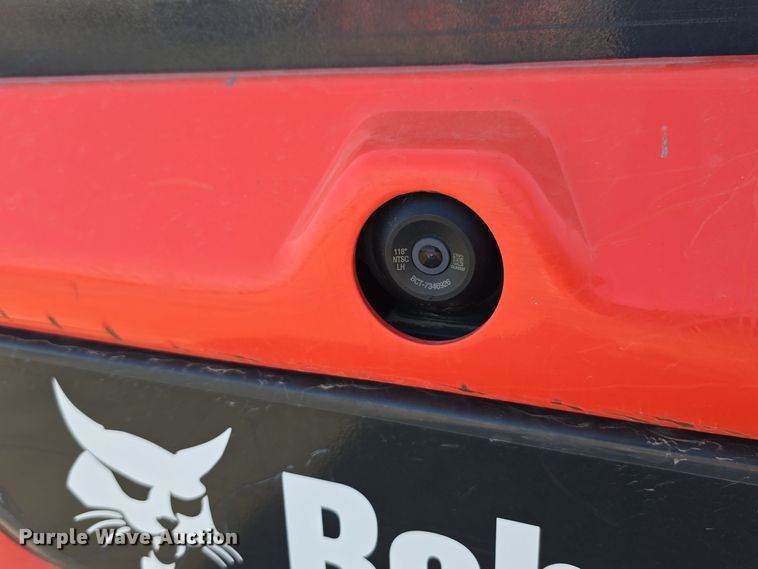 image for item DW3783 2021 Bobcat T66 tracked skid steer loader