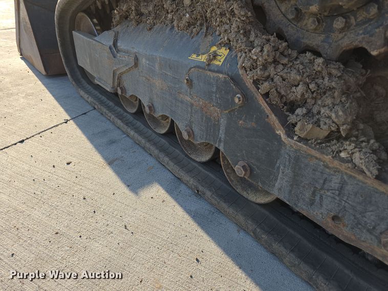 image for item DW3783 2021 Bobcat T66 tracked skid steer loader