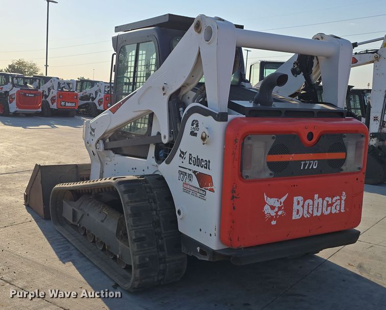 image for item DW3784 2019 Bobcat T770 tracked skid steer loader