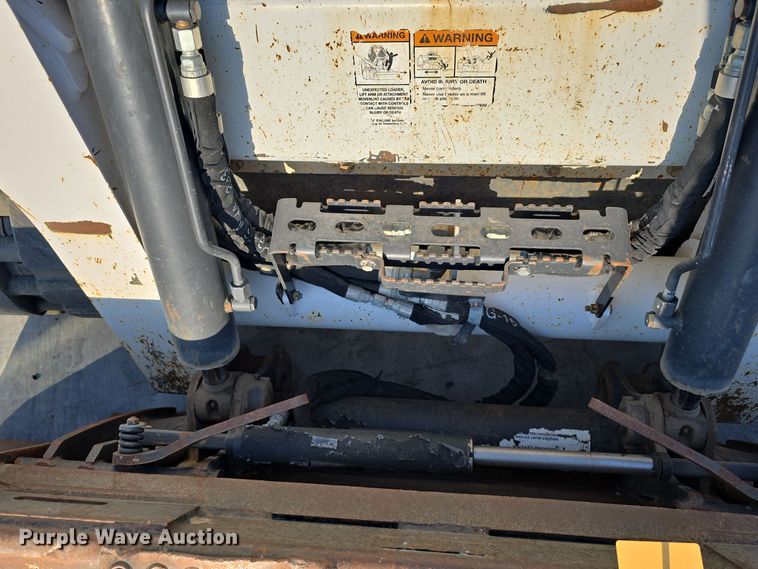 image for item DW3784 2019 Bobcat T770 tracked skid steer loader