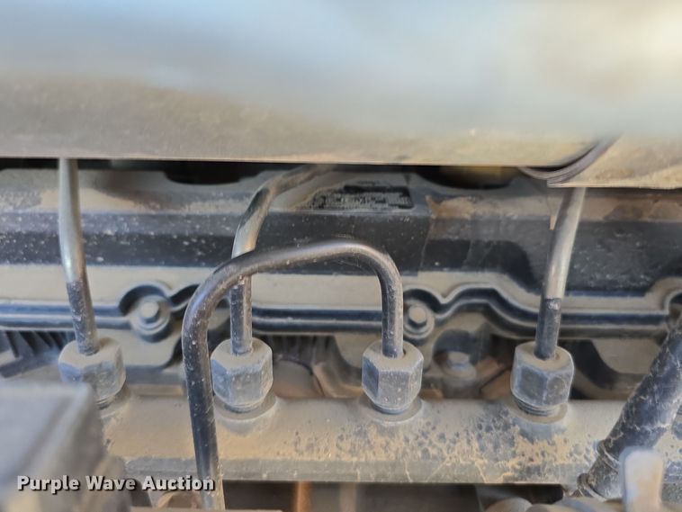 image for item DW3784 2019 Bobcat T770 tracked skid steer loader