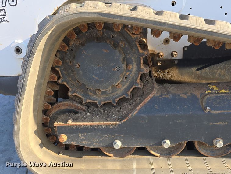 image for item DW3784 2019 Bobcat T770 tracked skid steer loader