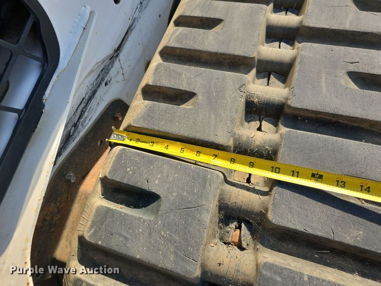 image for item DW3784 2019 Bobcat T770 tracked skid steer loader