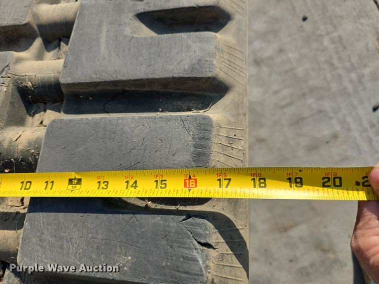 image for item DW3784 2019 Bobcat T770 tracked skid steer loader